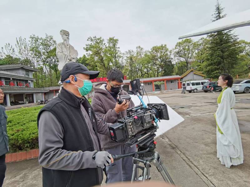 沿滩区广告片拍摄公司：从策划到投放，一站式服务，让品牌传播更高效！